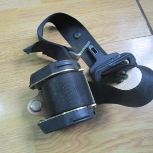 Ремень безопасности задний левый MERCEDES-BENZ E-класс W124/S124/C124/A124 (1984—1997)