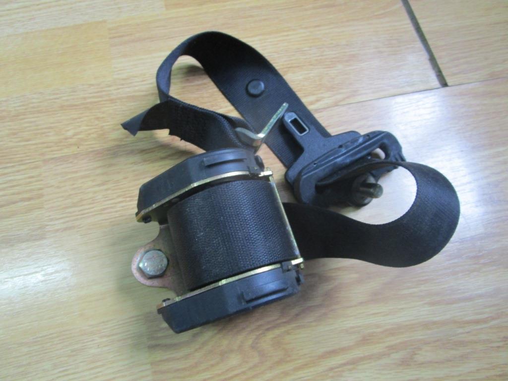 Ремень безопасности задний левый MERCEDES-BENZ E-класс W124/S124/C124/A124 (1984—1997)