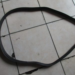 Уплотнитель моторного отсека MERCEDES-BENZ E-класс W211/S211 рестайлинг (2006—2009)