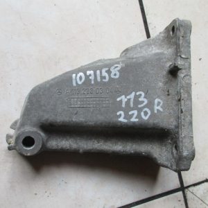 Лапа правая MERCEDES-BENZ S-класс W220 (1998—2005)