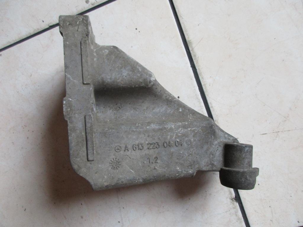 Лапа левая MERCEDES-BENZ E-класс W211/S211 (2002—2006)