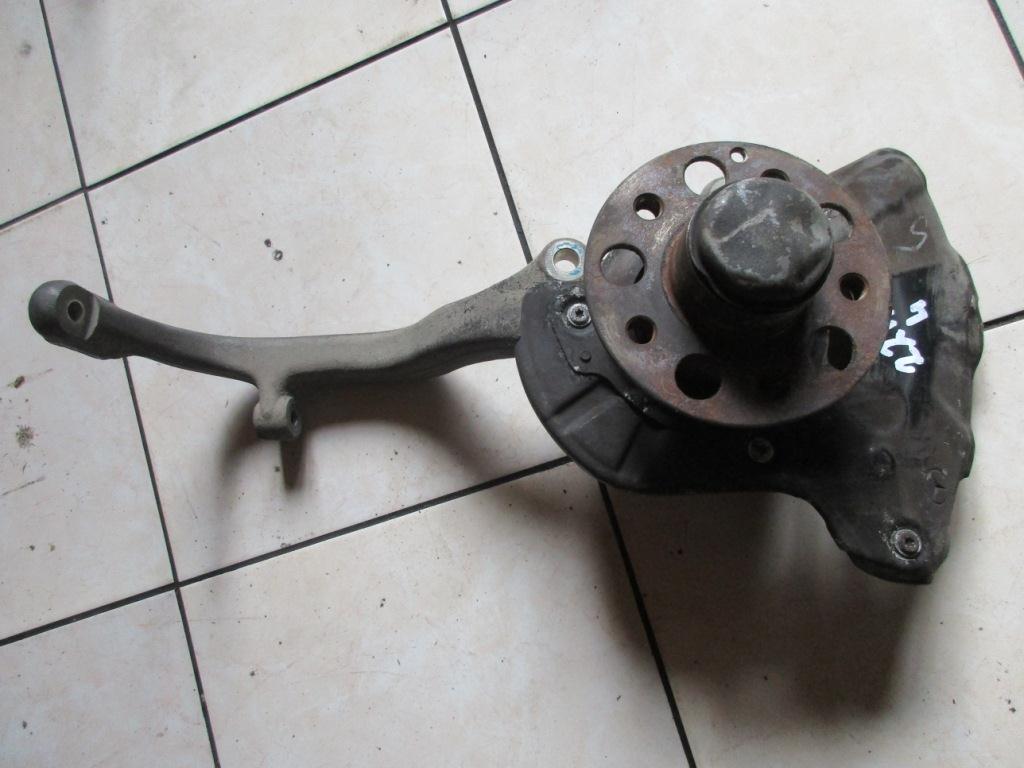 Кулак поворотный передний левый MERCEDES-BENZ S-класс W221 (2005—2009)