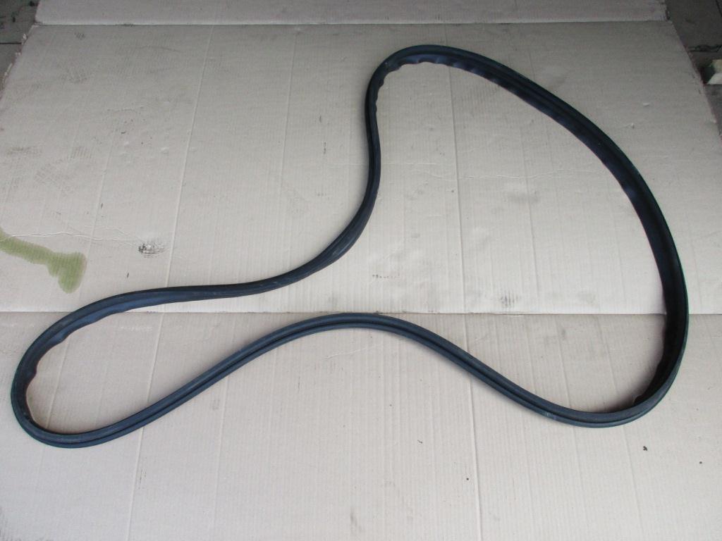 Уплотнитель крышки багажника MERCEDES-BENZ GLC-класс Coupe C253 (2016—2019)