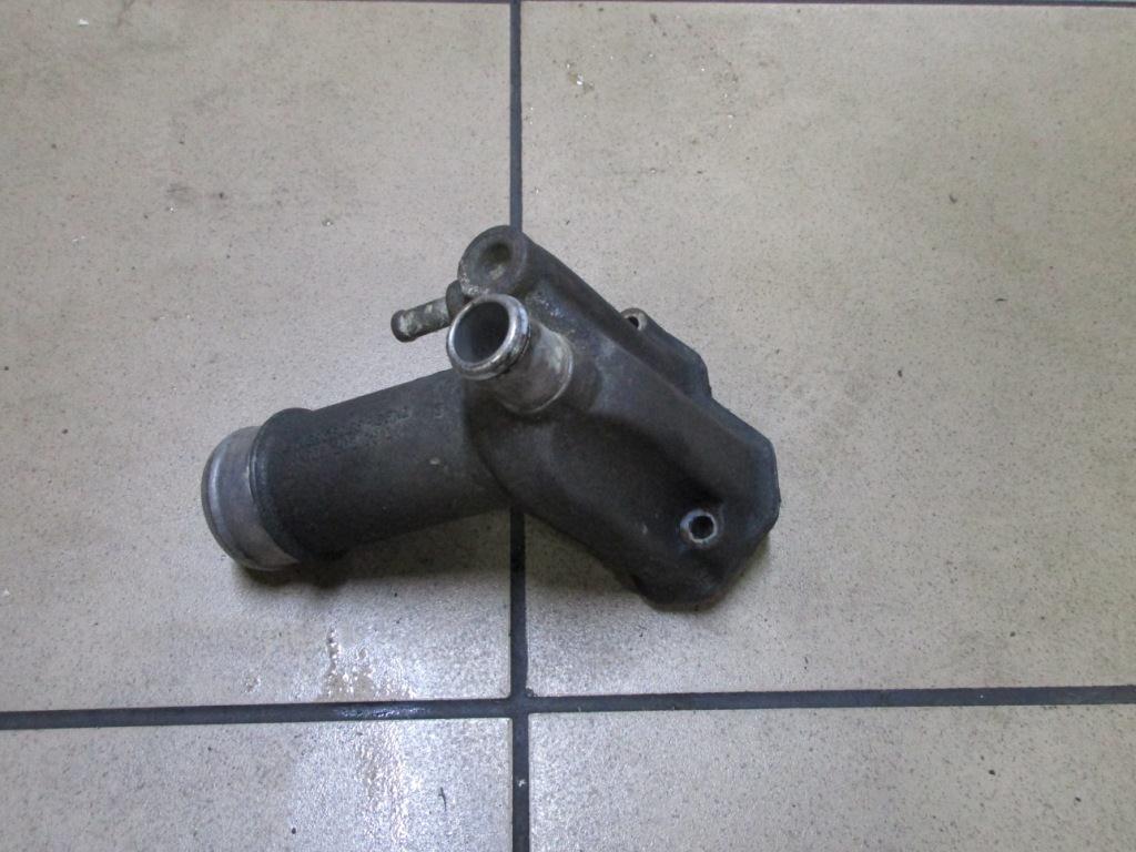 Фланец системы охлаждения MERCEDES-BENZ Sprinter W901-905 (1995—2006)