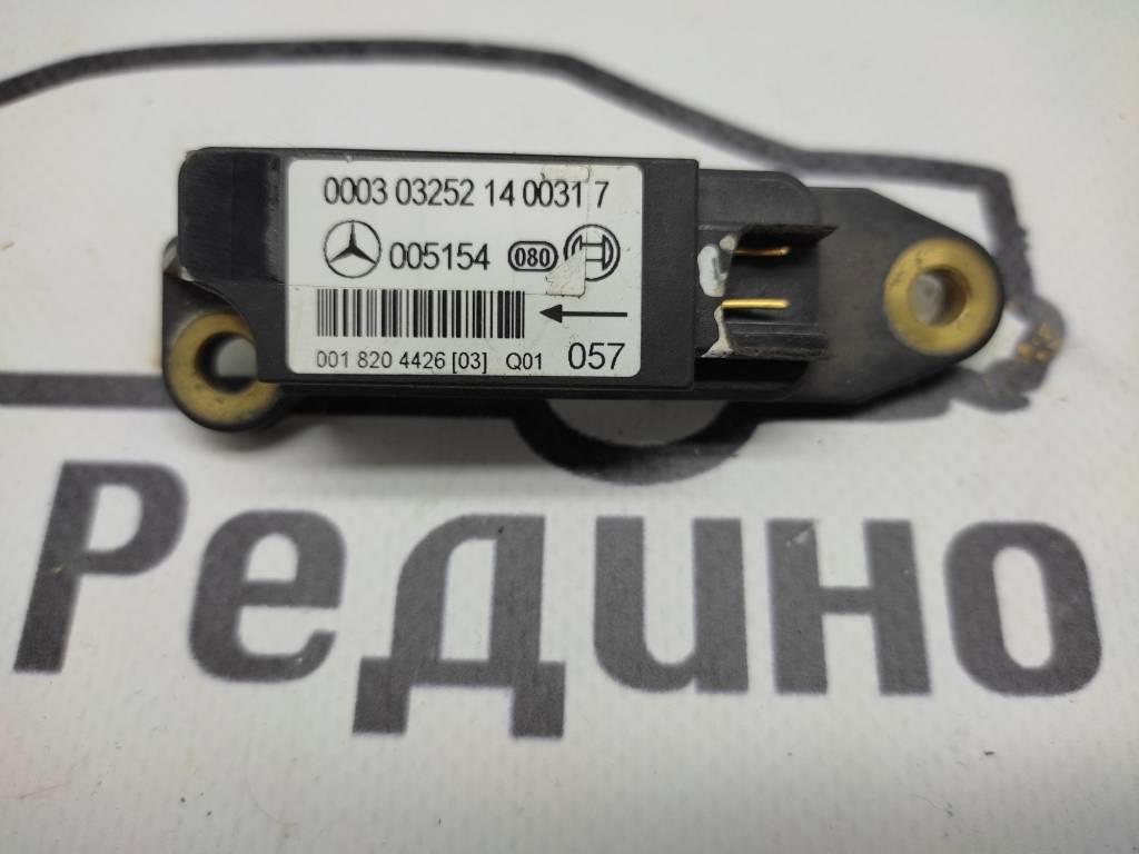 Датчик удара MERCEDES-BENZ CLK-класс C209/A209 (2002—2005)