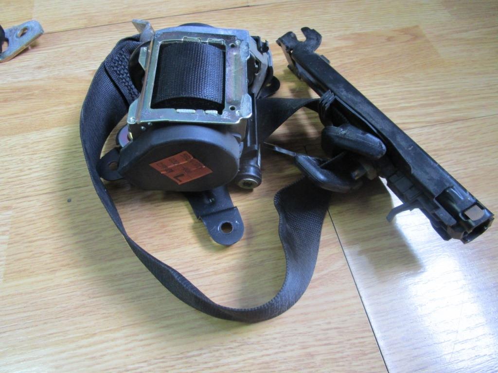 Ремень безопасности задний левый MERCEDES-BENZ E-класс W210/S210 рестайлинг (1999—2003)