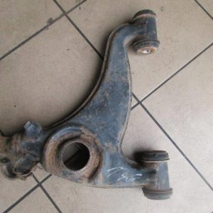 Рычаг передний нижний правый MERCEDES-BENZ E-класс W124/S124/C124/A124 (1984—1997)