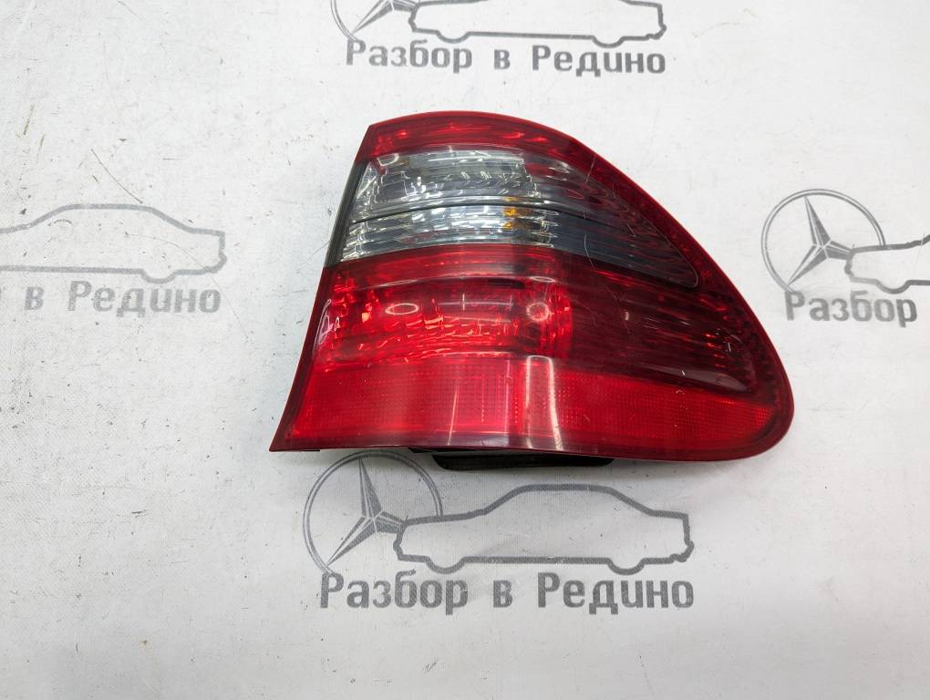 Фонарь задний правый MERCEDES-BENZ E-класс W211/S211 (2002—2006)