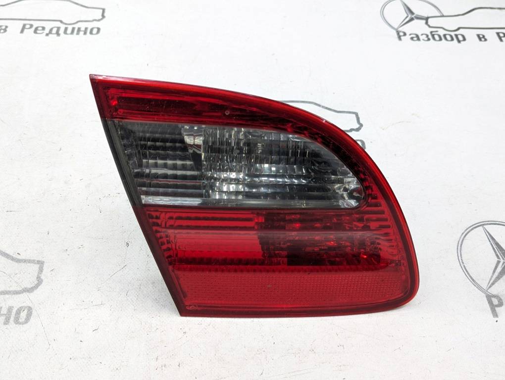 Фонарь крышки багажника MERCEDES-BENZ E-класс W211/S211 (2002—2006)