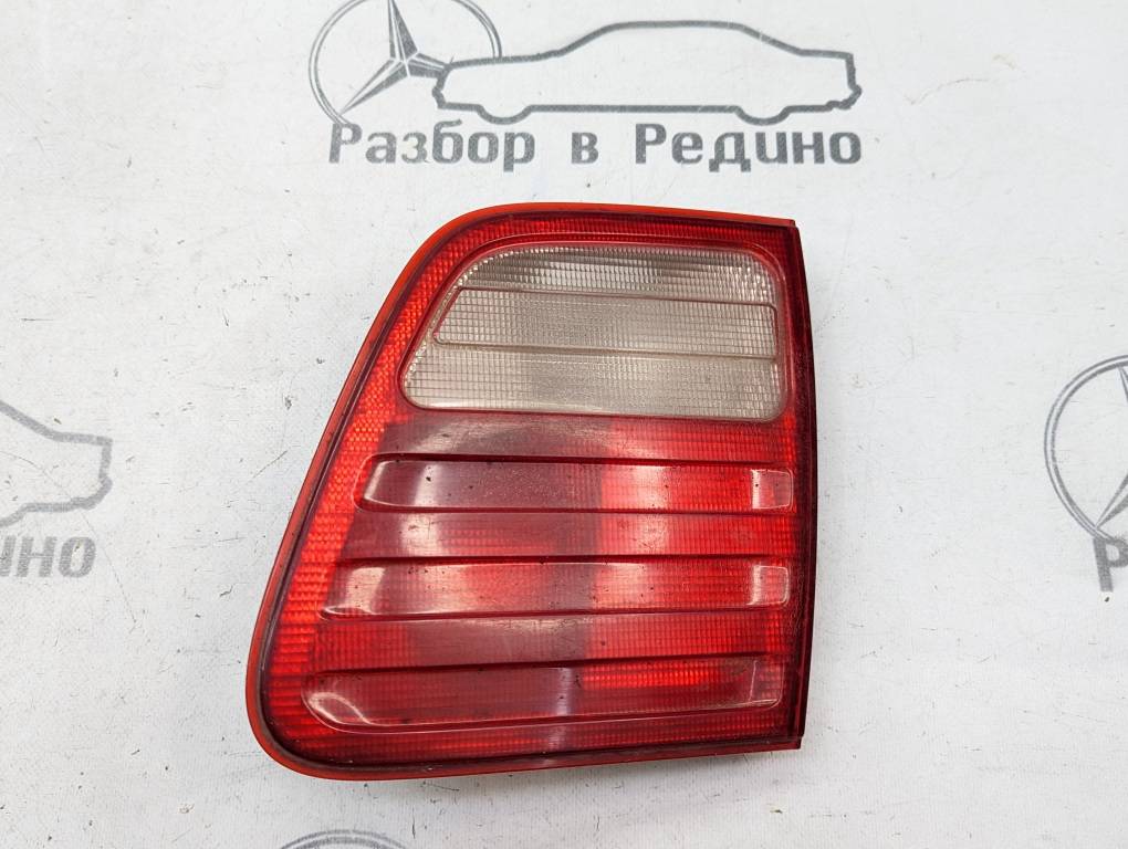 Фонарь крышки багажника MERCEDES-BENZ E-класс W210/S210 (1995—1999)