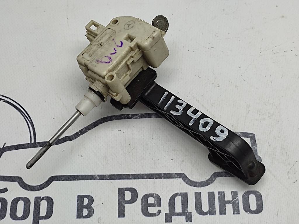 Активатор люка бака MERCEDES-BENZ CLK-класс C209/A209 (2002—2005)