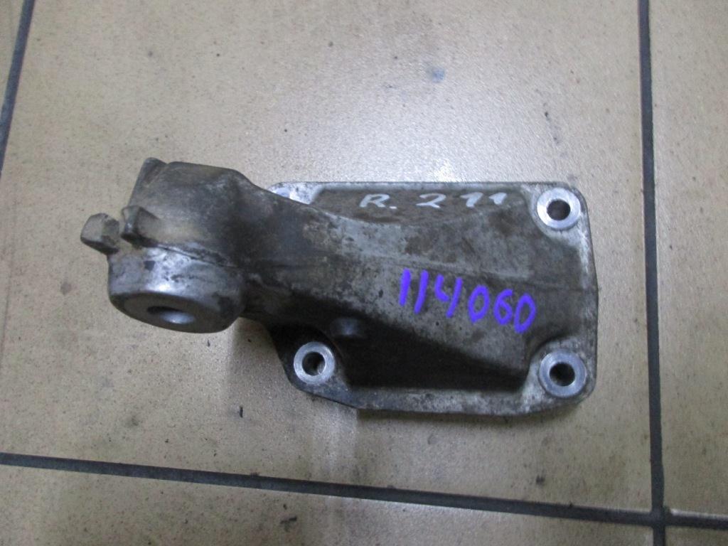 Лапа правая MERCEDES-BENZ E-класс W211/S211 (2002—2006)