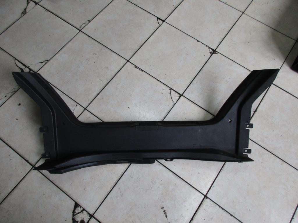 Накладка замка багажника MERCEDES-BENZ CLK-класс C209/A209 (2002—2005)