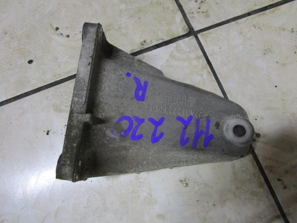 Лапа правая MERCEDES-BENZ S-класс W220 рестайлинг (2002—2005)