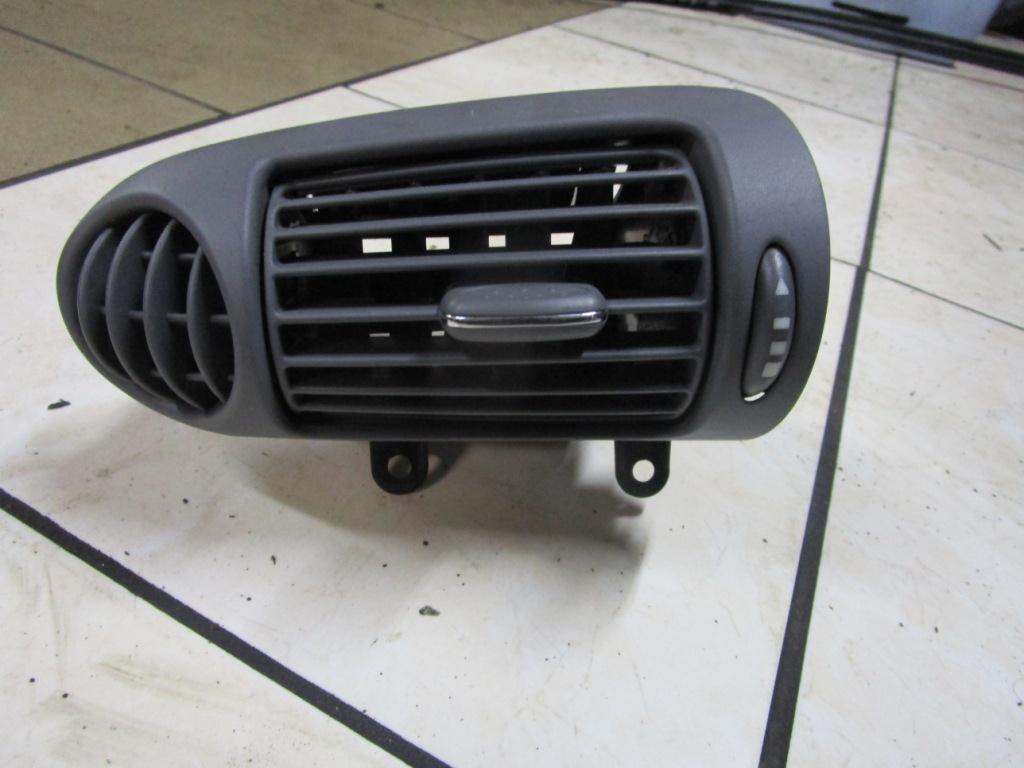 Воздуховод MERCEDES-BENZ C-класс W203/S203/CL203 (2000—2004)