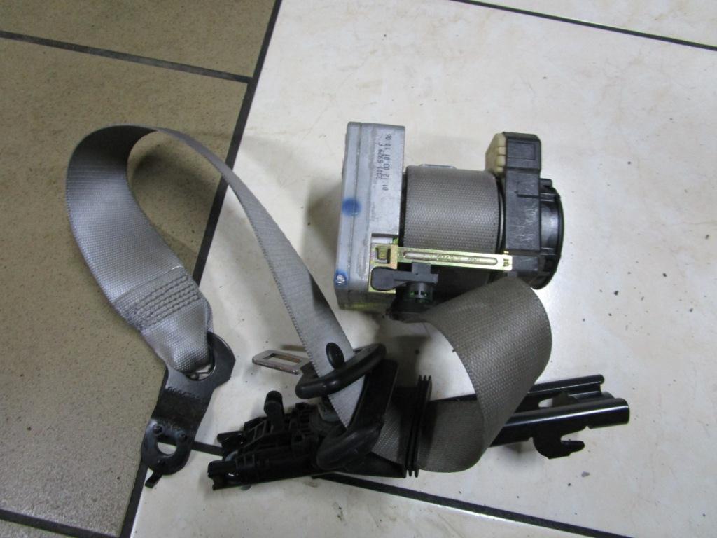 Ремень безопасности передний левый MERCEDES-BENZ C-класс W203/S203/CL203 (2000—2004)