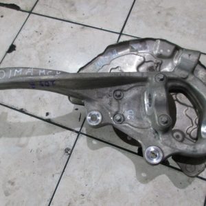 Кулак поворотный передний левый MERCEDES-BENZ C-класс W205/S205/C205/A205 (2014—2018)